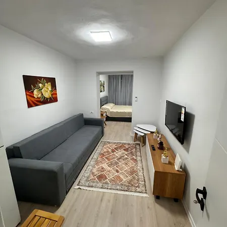 Katien Apartment Tirana Exterior photo