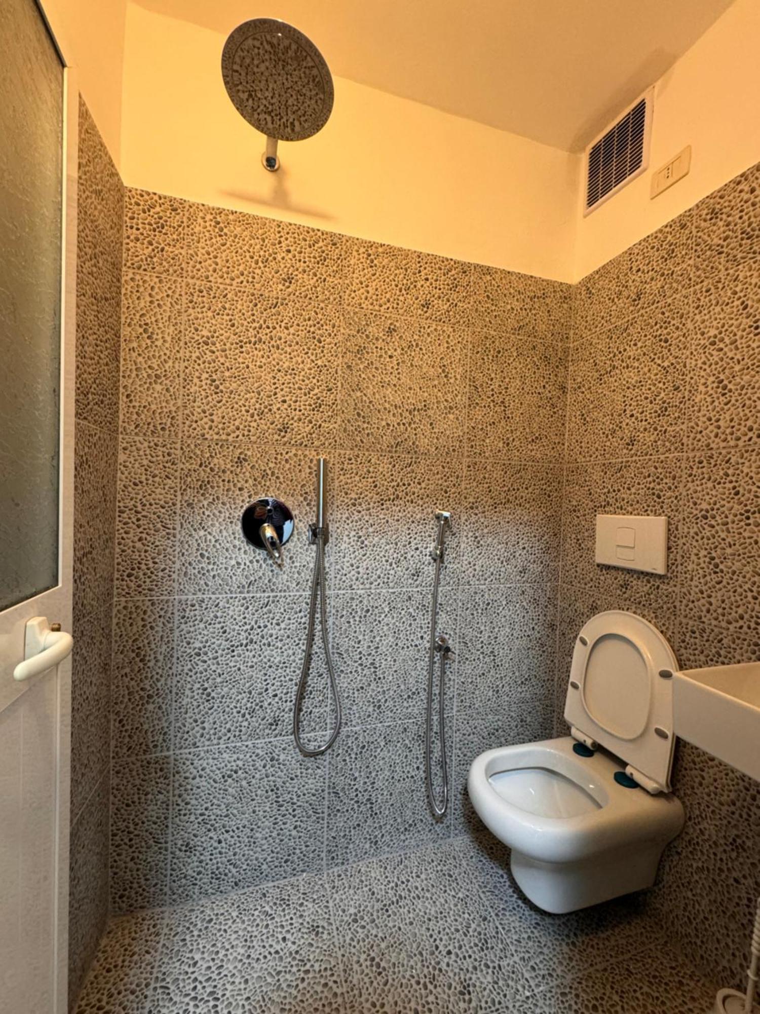Katien Appartement Tirana